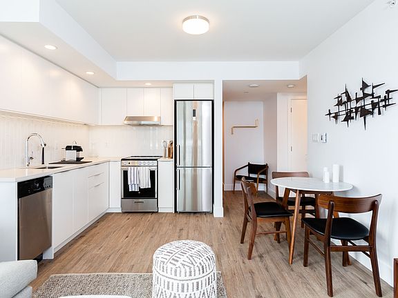 3rd image of 108 W 13th St #301