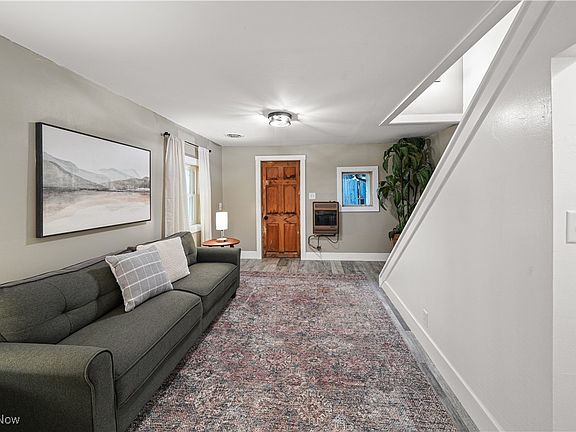 5th image of 5730 West Ave
