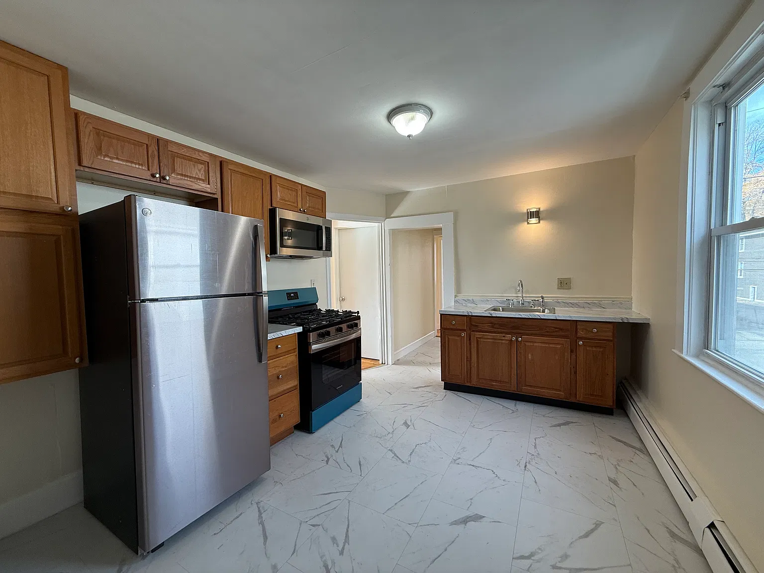 2 bed, 500 sqft, $1,950 — Photo 1
