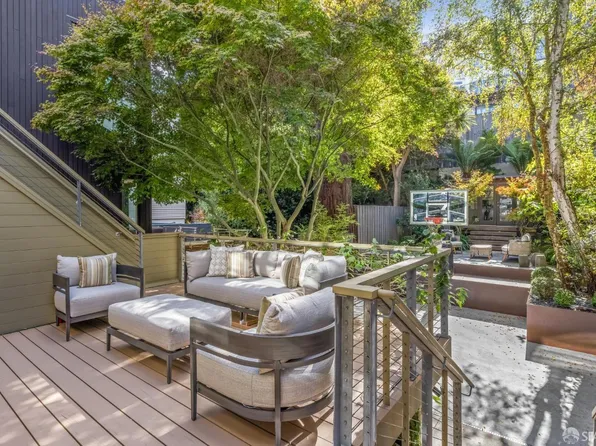 2649 Greenwich St, San Francisco, CA 94123