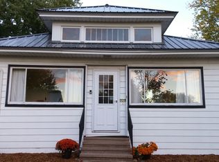 909 S Maple Ave, Marshfield, WI 54449