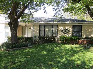 1545 Gillette St, Dallas, TX 75217