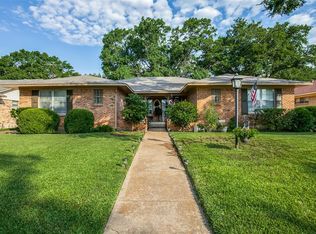 7421 Walling Ln, Dallas, TX 75231