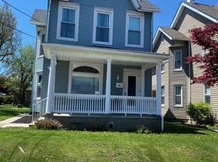26 N 4th St, Coplay, PA 18037
