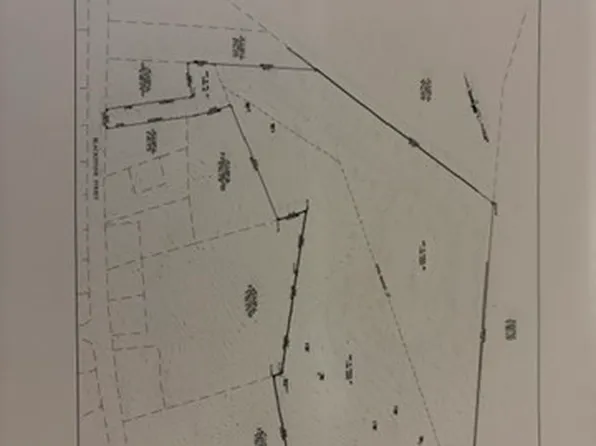 110 R Blackstone St, Blackstone, MA 01504