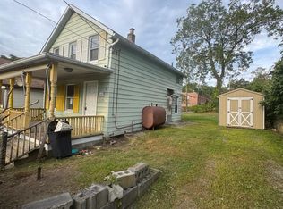 5 Grant Ave, Peekskill, NY 10566