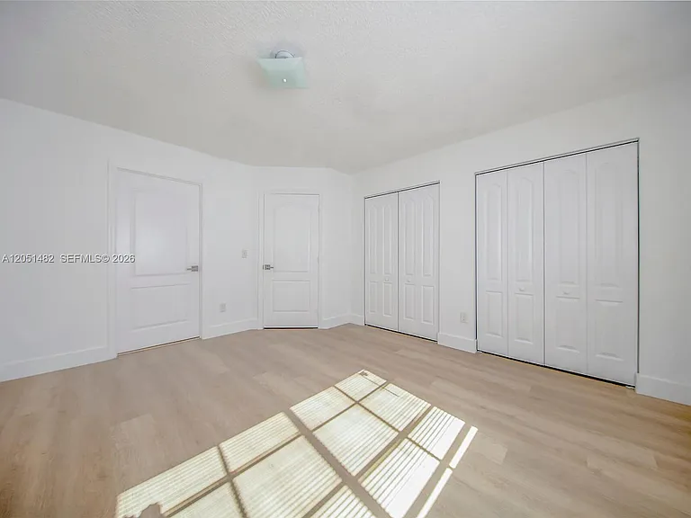8260 NW 10th St #6 — Photo 12