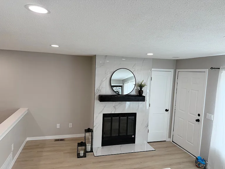 5250 S Huron Way #1-103 — Photo 6