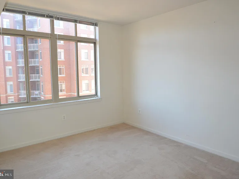 4490 Market Commons Dr #412 — Photo 12