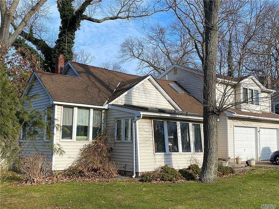 1st image of 31 Houghton Blvd