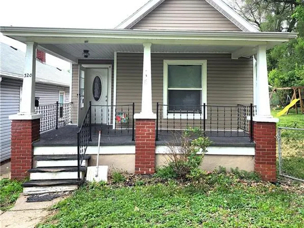 320 E Highland Ave, Saint Joseph, MO 64505