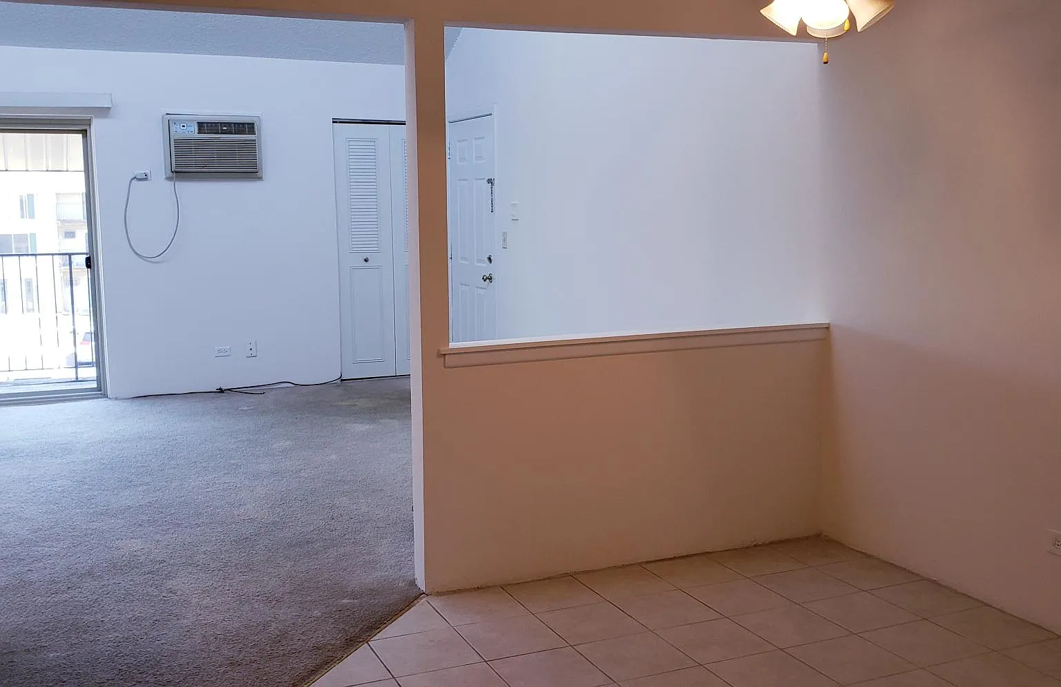 563 W Lies Rd — Photo 2