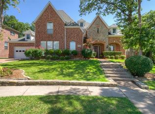 1302 Donaldson Ct, Corinth, TX 76210