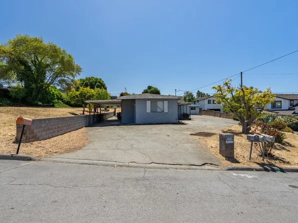 57 Davis Ave, Freedom, CA 95019