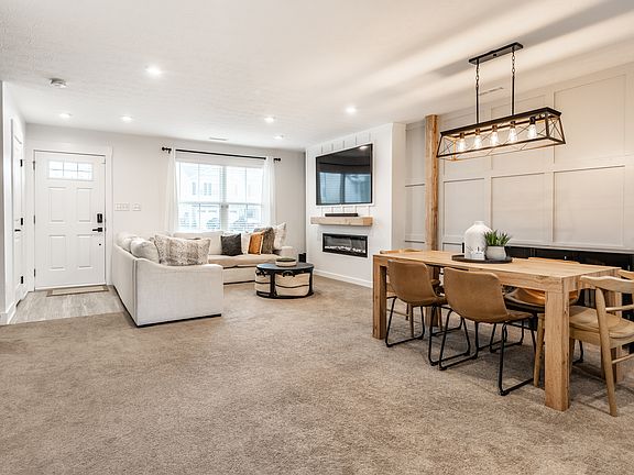 4th image of 9823 Hulton Rd