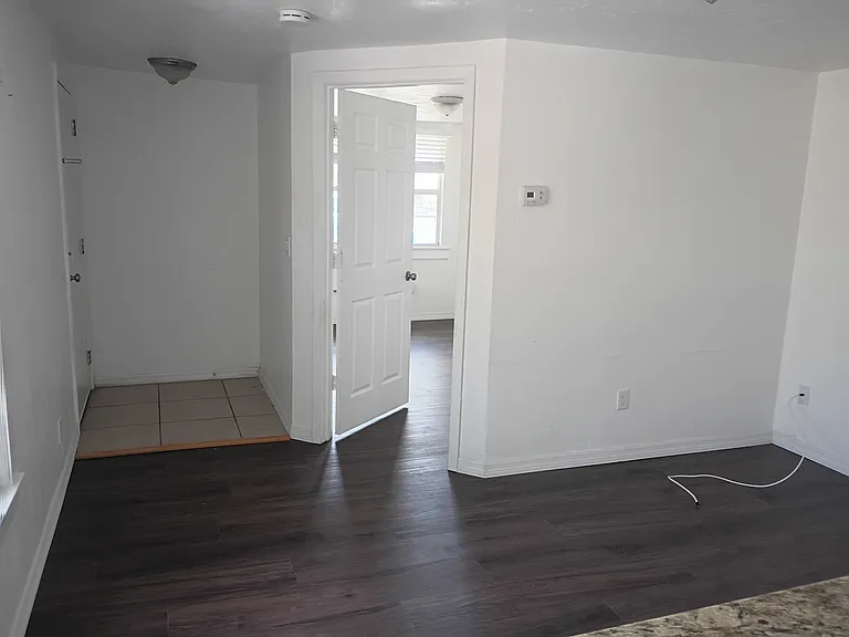 611 Ora St #4 — Photo 12