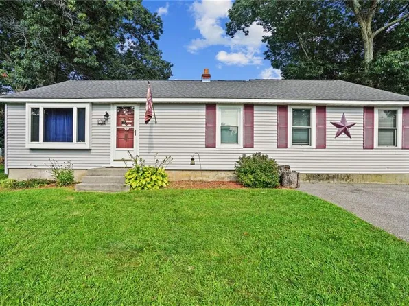 10 Narragansett Rd, Cumberland, RI 02864