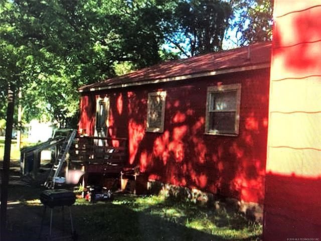 2nd image of 804 W 13th St