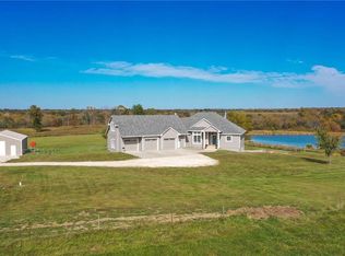 26612 E 317th St, Harrisonville, MO 64701