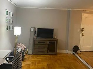 140 E 52nd St APT 4G, New York, NY 10022