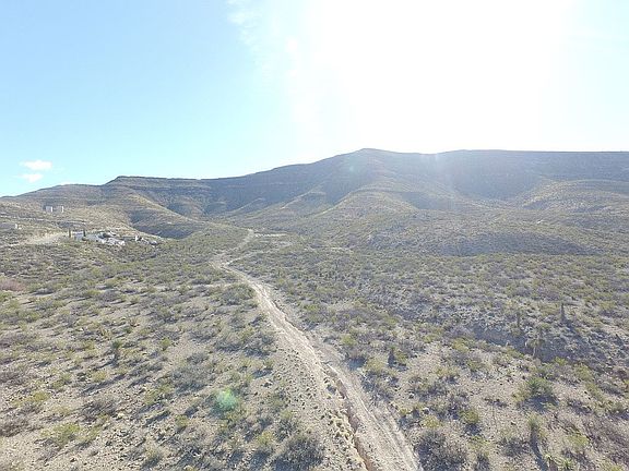 4th image of 31 Canyon View Dr