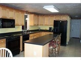 30 Leland Hill Rd, Sutton, MA 01590