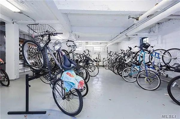 Sold by Prime Realty | media 2