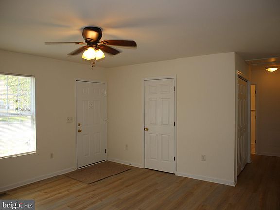 4th image of 311 Decatur Ave