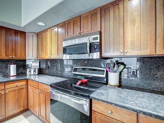 4th image of 2427 W Sagebrush Dr
