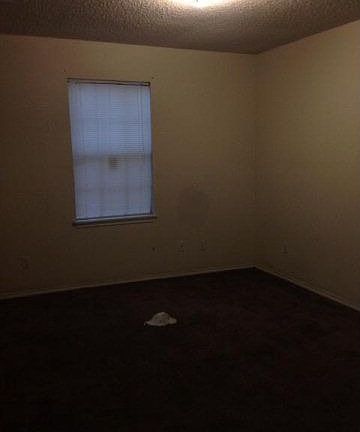5th image of 114 Aldrin St