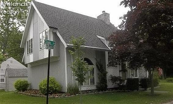 2nd image of 601 Oak Ave