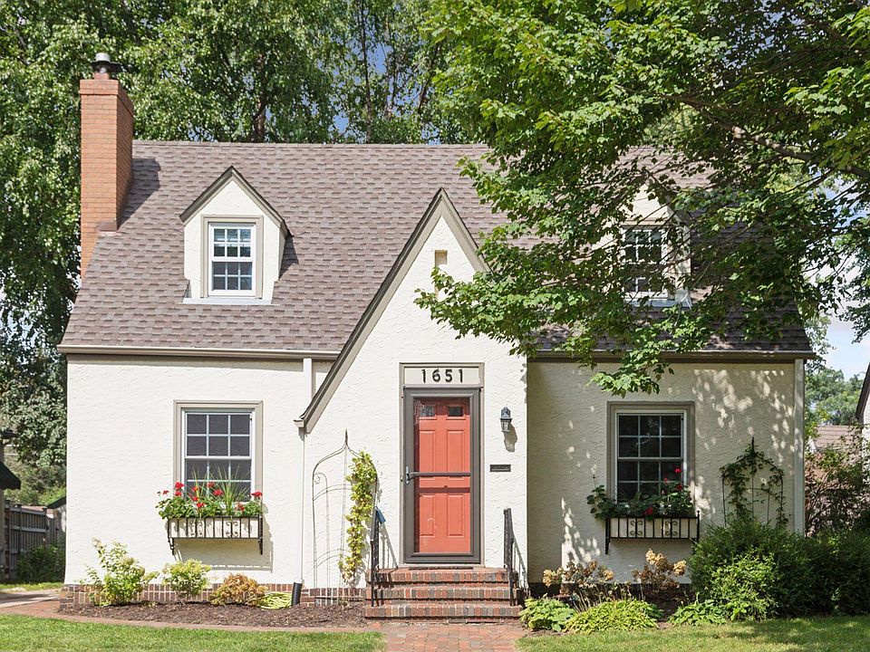 1st image of 1651 Eleanor Ave