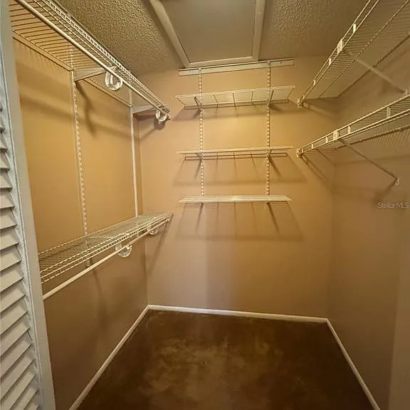 5359 Vineland Rd #2-E — Photo 12