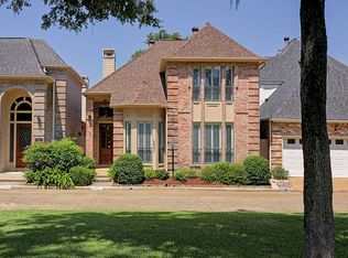 9657 Longmont Dr, Houston, TX 77063