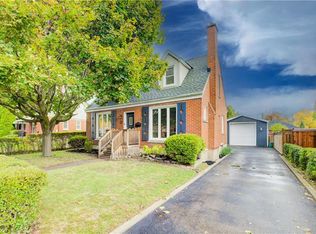 27 Dudhope Ave, Cambridge, ON