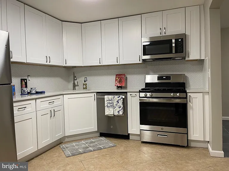 3339 Huntley Square Dr #T — Photo 9