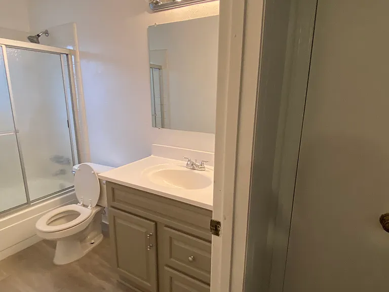 2301 E Fremont Ave #U9 — Photo 34