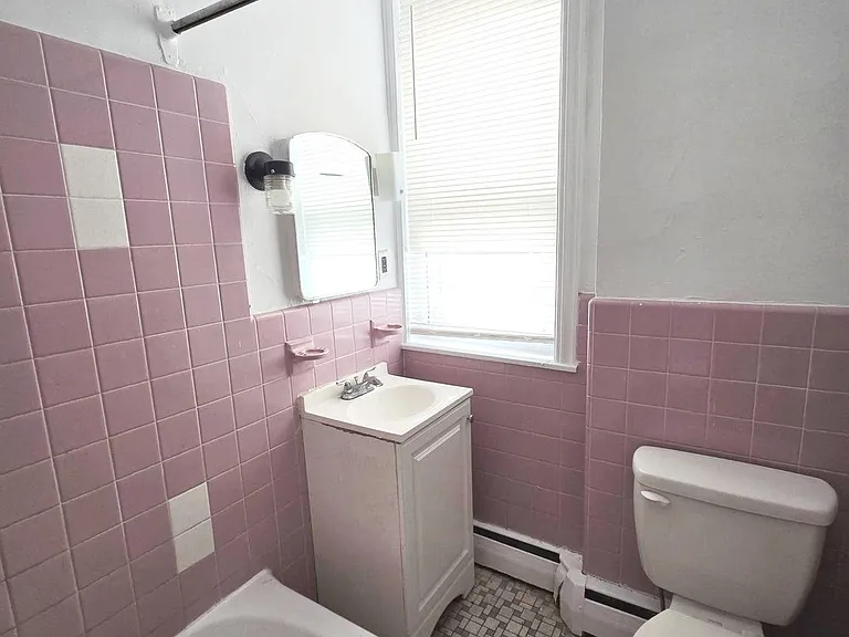 5709 Leonard St #2 — Photo 7