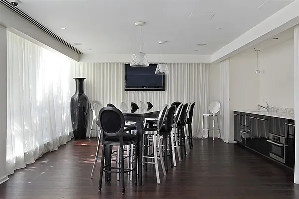 Rented by Citi Habitats | media 15