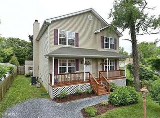 1411 Bayside Dr, Edgewater, MD 21037