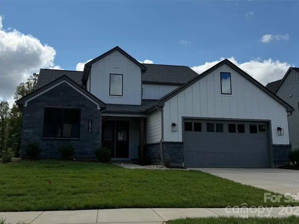 14012 Roosevelt Grove Dr #50, Huntersville, NC 28078