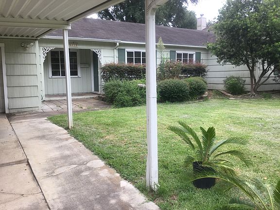 5th image of 255 Central Caldwood Dr