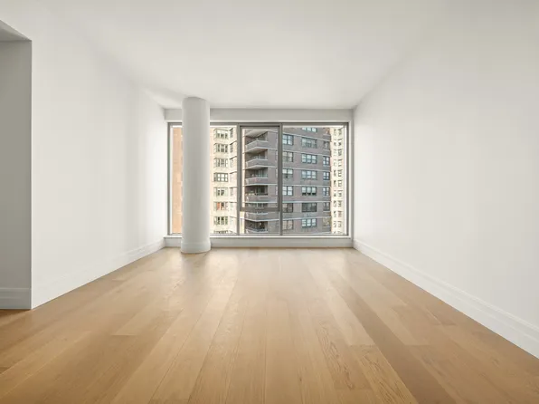 222 East Broadway image 1 of 8