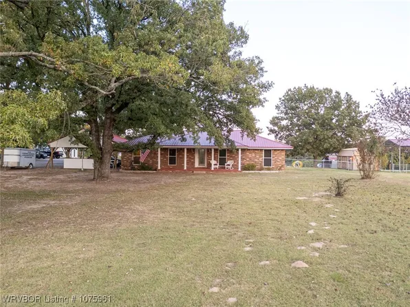 17532 Lock And Dam Rd, Spiro, OK 74959