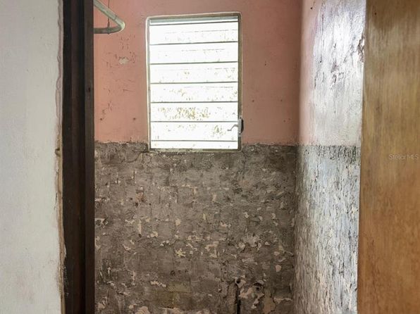 92 Rafael Cordero, Caguas, PR 00725