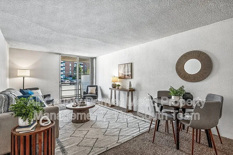 1 bed, 1.0 bath, 698 sqft, $1,335 — Photo 3