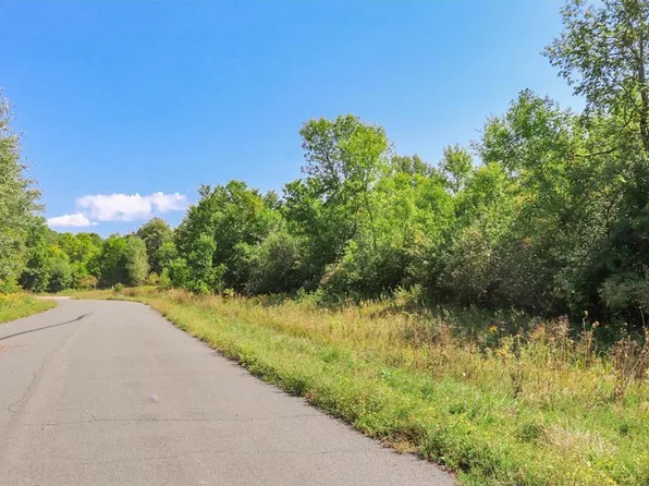 23XX Lynn Ct, Prior Lake, MN 55372