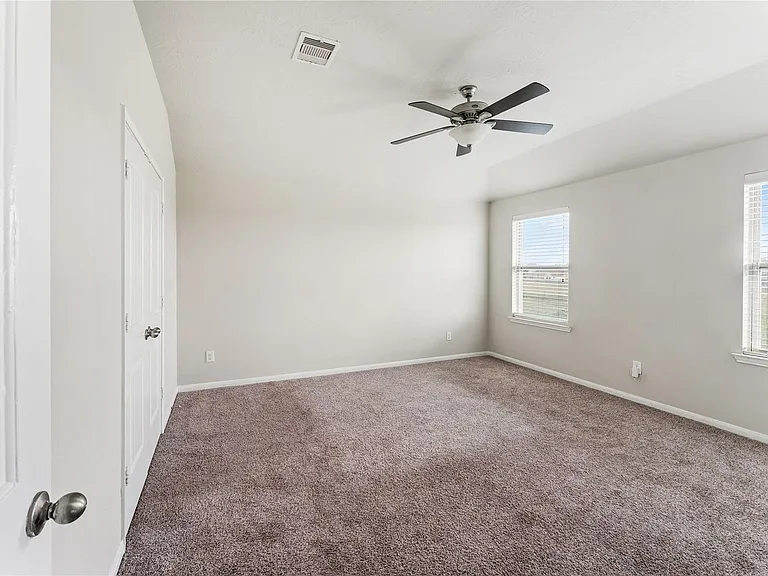 8014 Oxbow Manor Ln — Photo 25