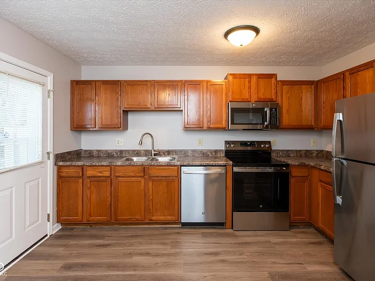 2099 Galaxy Dr — Photo 13