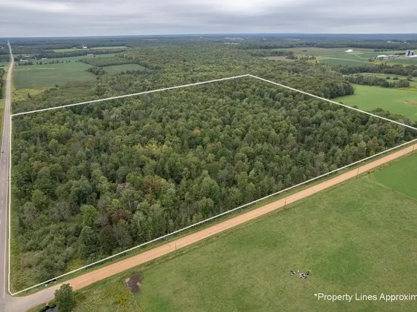 Corning Rd, Merrill, WI 54452